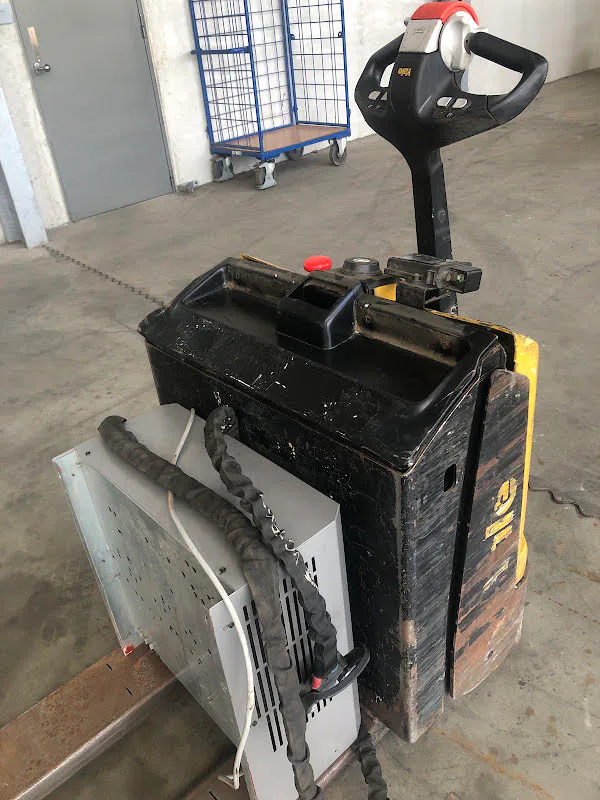 Yale MP16 2019 - Niederhubwagen Bild 2 Miniaturansicht