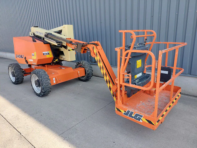 Jlg 340AJ 2015 - Kloubová plošina obrázek 3 náhled