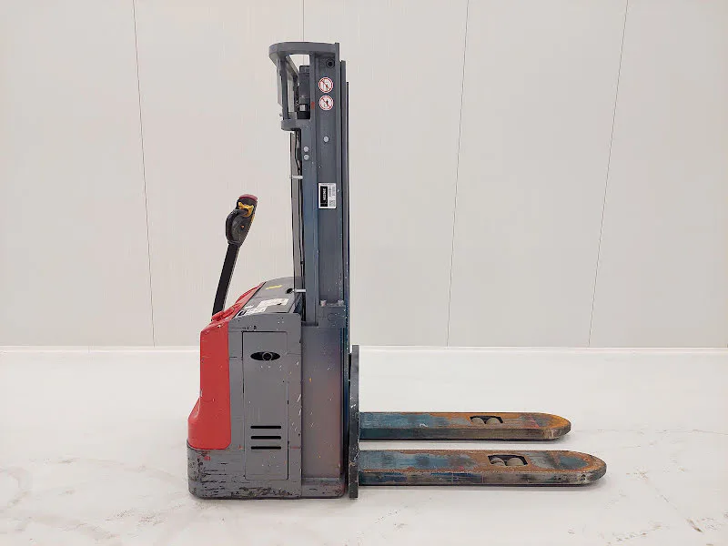 Climax S20V270 2019 - Stoccatore semovente immagine 2 miniatura