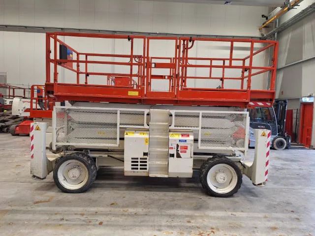 Genie GS-4390 RT 2013 - Nacelle ciseaux image 1