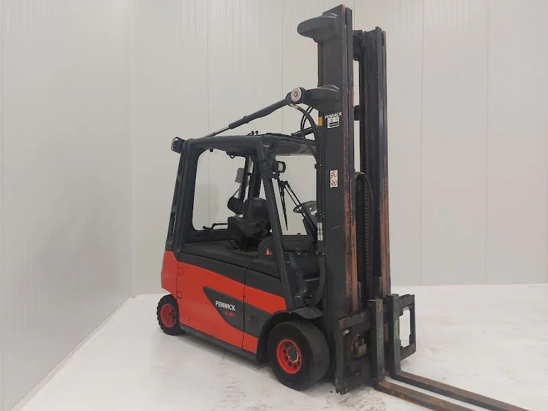 Linde E30L-01 2016 - Carrello elevatore elettrico immagine 2 miniatura