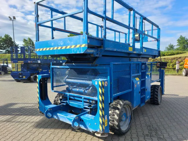 Genie GS-5390 RT 2013 - Nůžková plošina obrázek 1