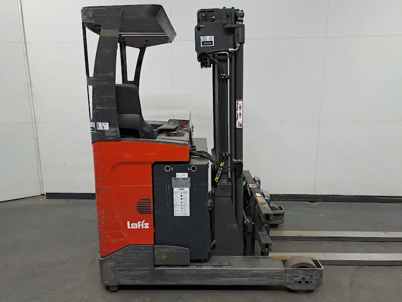 Lafis 200 DTFVRF 510 LUMS 2017 - Reach Truck image 3 thumbnail