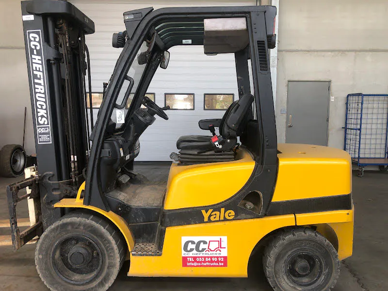 Yale GDP35VX 2016 - Diesel forklift image 2 thumbnail