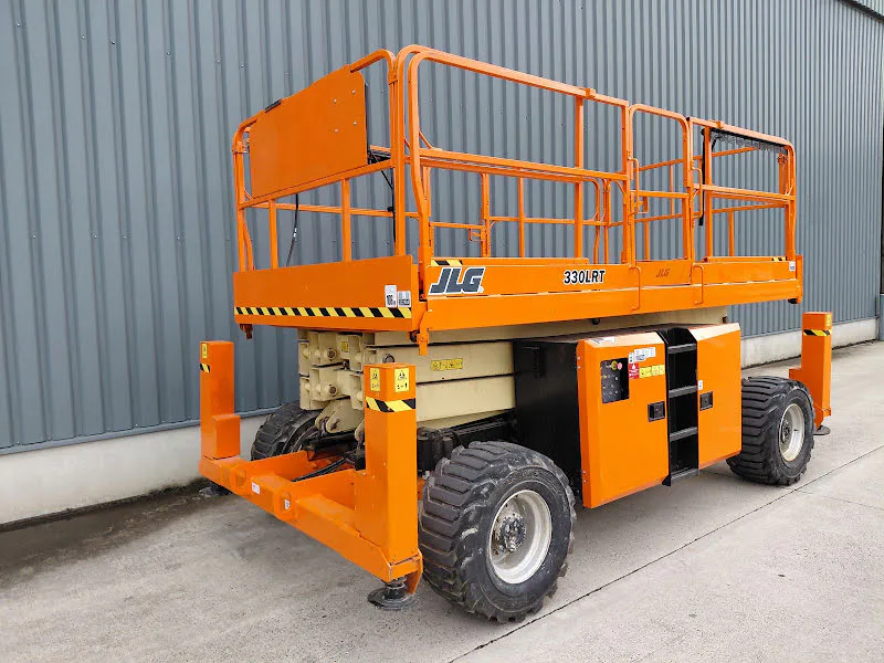 Jlg 330LRT 2018 - Scissor lift image 2 thumbnail