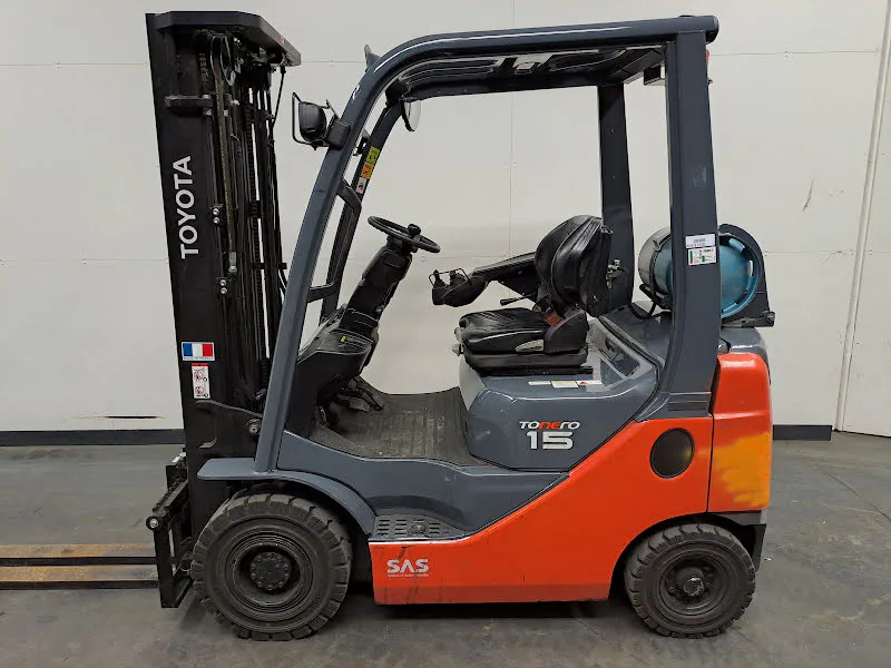 Toyota 02-8FGF15 2017 - Carrello elevatore GPL immagine 2 miniatura