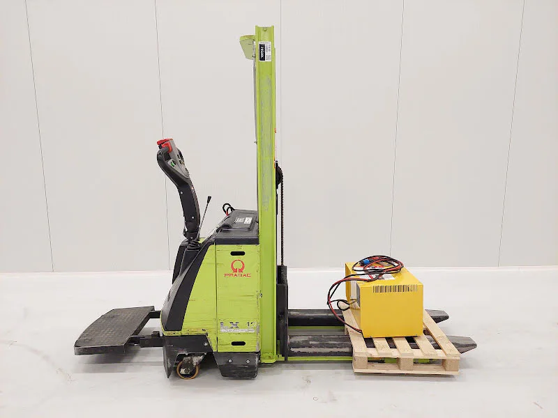 Pramac LX 12/16 2007 - Self-propelled stacker image 2 thumbnail