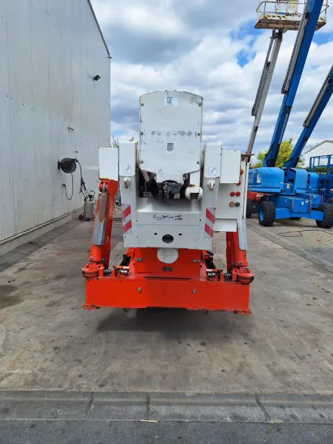 Teupen LEO 30 T 2014 - Other aerial platform image 2 thumbnail