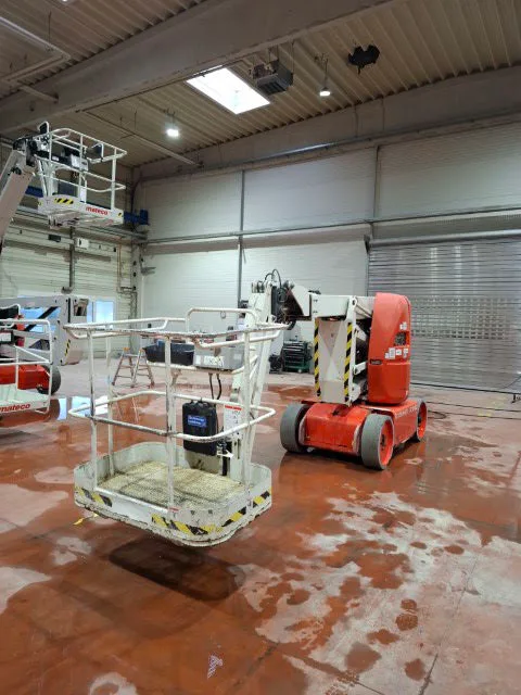 Manitou 120AETJ C 3D 2014 - Nacelle articulée image 1
