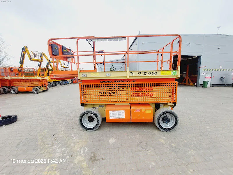 Jlg 3369LE 2015 - Nacelle ciseaux image 2 miniature