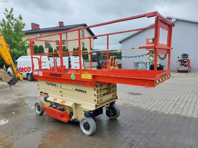Jlg 2646ES 2015 - Nůžková plošina obrázek 2 náhled