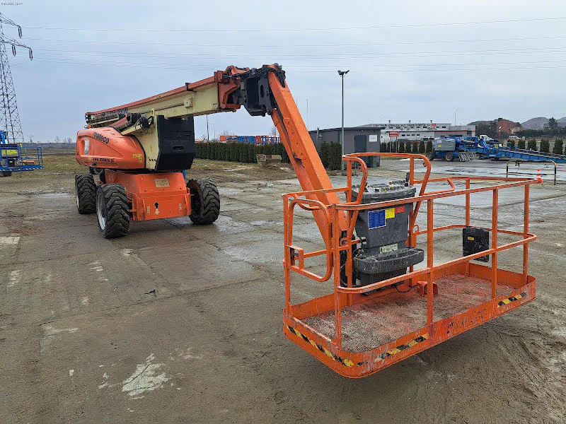 Jlg 1250AJP 2014 - Articulated boom lift image 1
