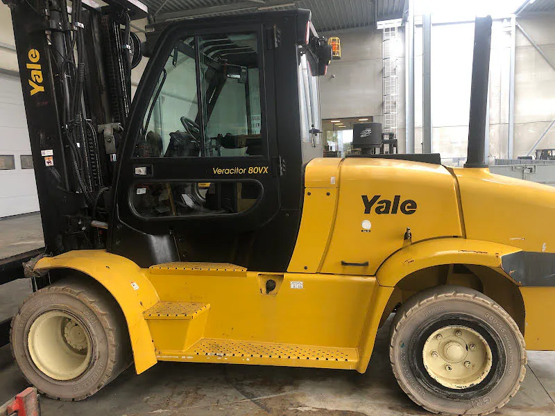 Yale GDP80VX9 2018 - Diesel forklift image 2 thumbnail