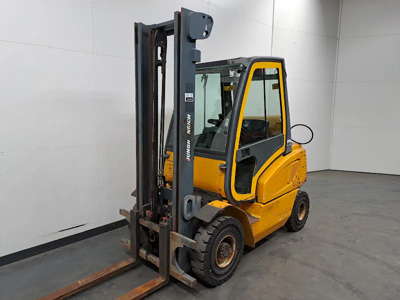 Jungheinrich TFG25BK 2001 - Treibgasstapler Bild 1