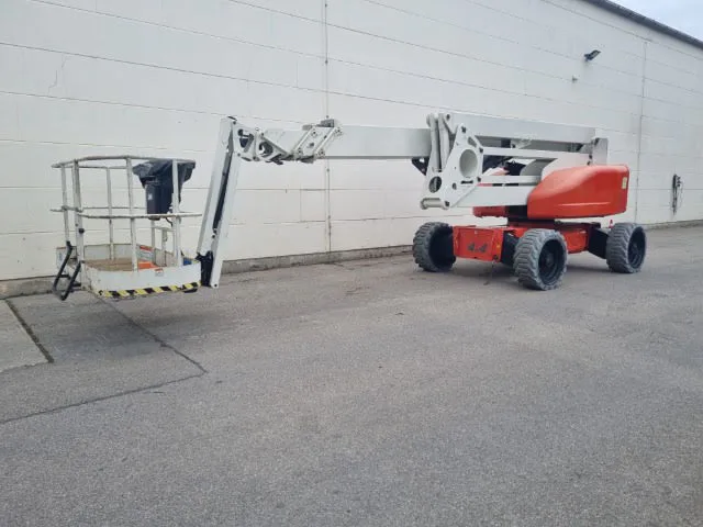 Niftylift HR28 HYBRID 4X4 2019 - Nacelle articulée image 1