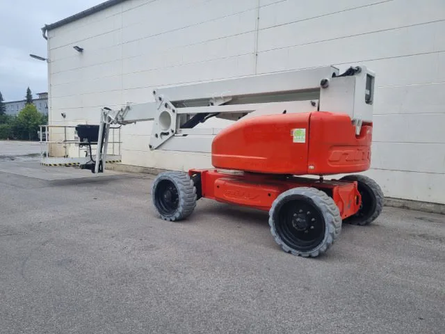 Niftylift HR28 HYBRID 4X4 2019 - Nacelle articulée image 3 miniature