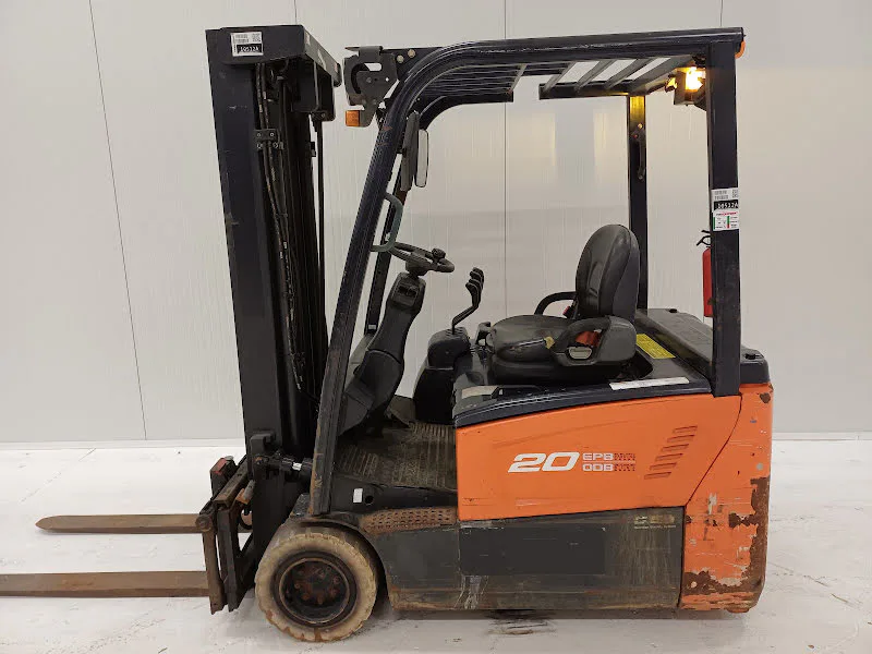 Doosan B20T-7 2015 - Elektrostapler Bild 2 Miniaturansicht