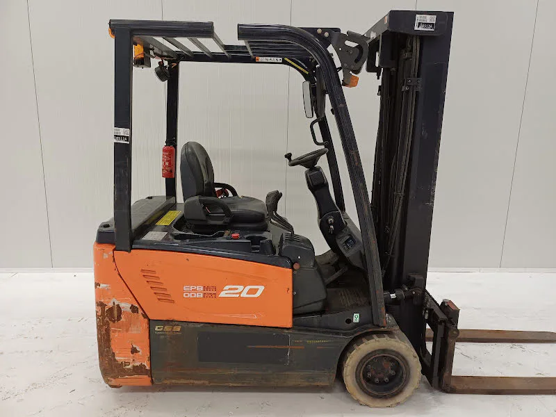 Doosan B20T-7 2015 - Elektrostapler Bild 3 Miniaturansicht