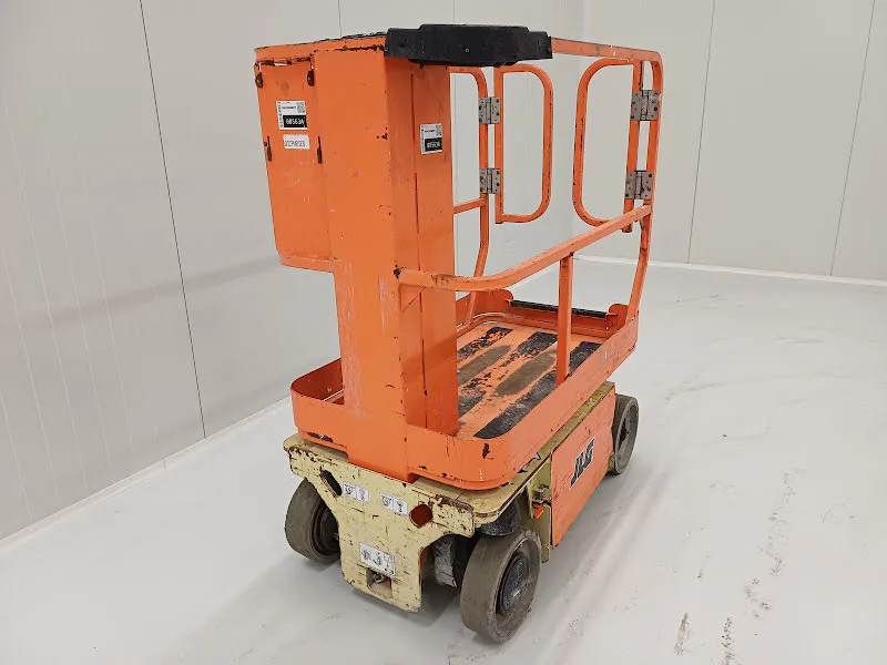 Jlg 1230ES 2015 - Personnel lift image 1