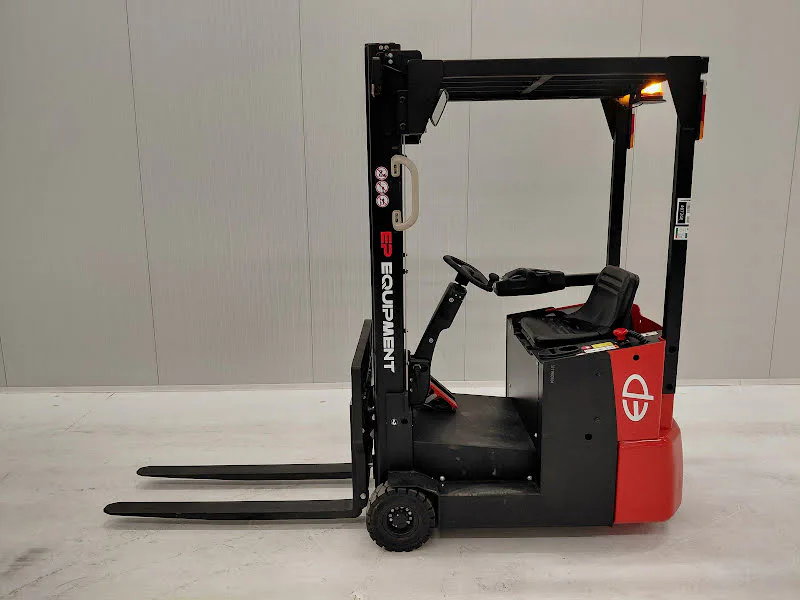 Ep EFS101 2022 - Electric forklift image 1