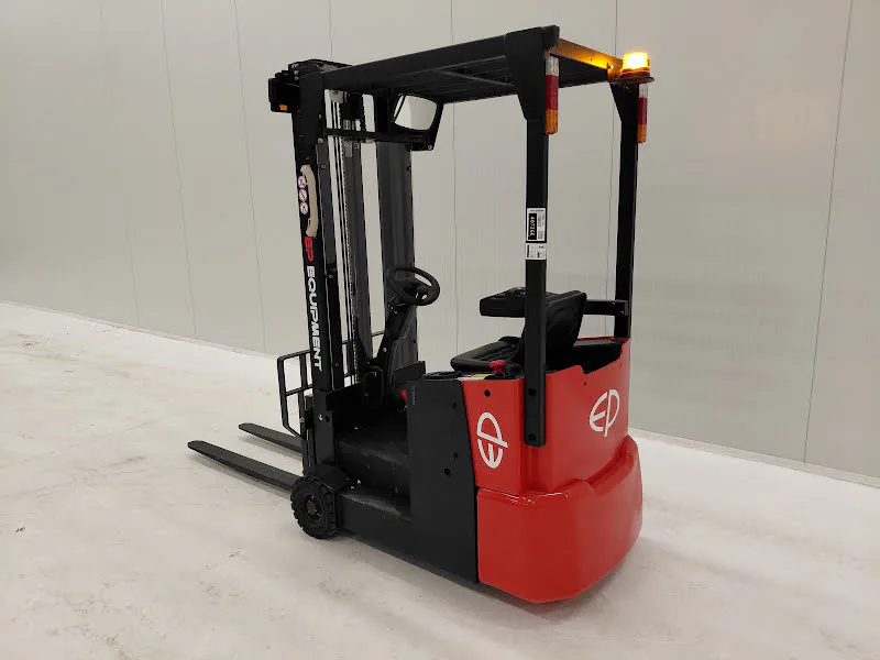 Ep EFS101 2022 - Electric forklift image 2 thumbnail