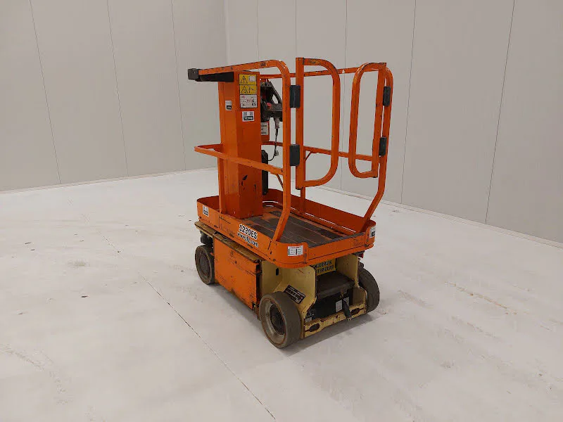 Jlg 1230ES 2016 - Personnel lift image 3 thumbnail
