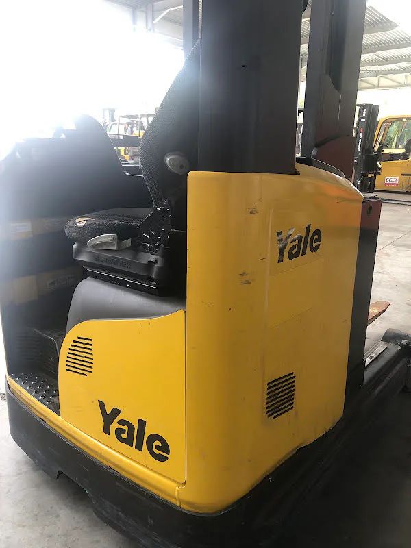 Yale MR20HD 2018 - Reach Truck image 3 thumbnail