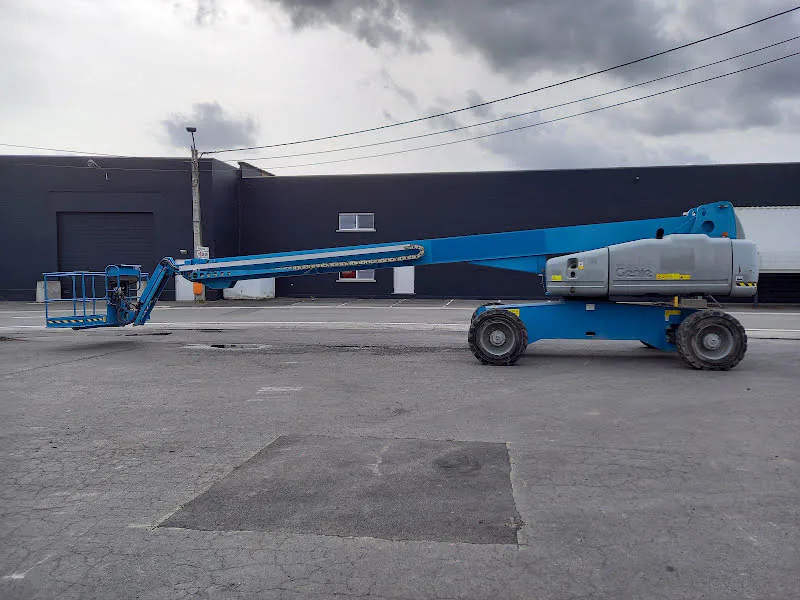 Genie S-105 2015 - Telescopic boom lift image 1