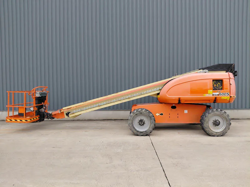 Jlg 600S 2015 - Teleskoparbeitsbühne Bild 2 Miniaturansicht