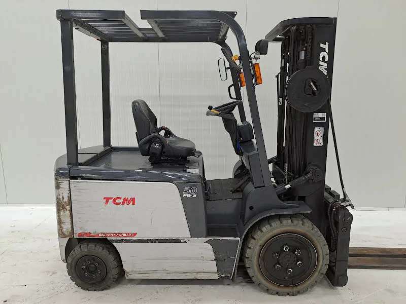 Tcm FB30-7 2010 - Electric forklift image 3 thumbnail