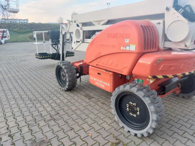 Niftylift HR21 HYBRID 4X4 2017 - Nacelle articulée image 3 miniature