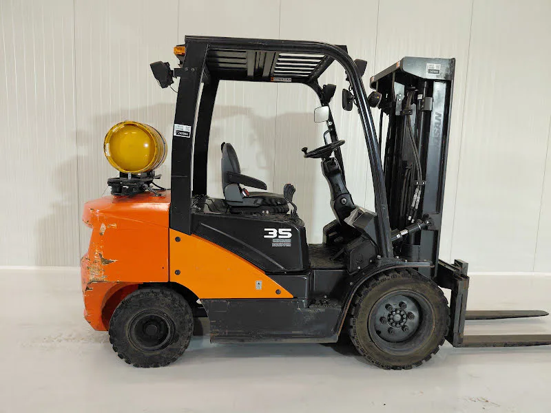 Doosan G35C-7 2018 - Carretilla elevadora GLP imagen 3 miniatura