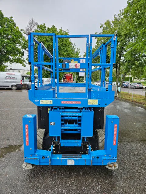 Genie GS-3369 BE 2017 - Scissor lift image 1