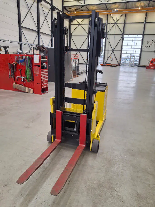 Hyster S1.2C 2017 - Hochhubwagen Bild 3 Miniaturansicht