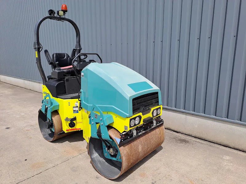 Ammann ARX 26-2 2022 - Accessoire de chargement et d’excavation image 3 miniature