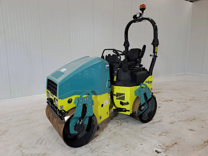 Ammann ARX 26-2 2022 - Acessório de carga e escavação imagem 1
