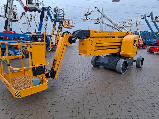 Haulotte SIGMA 16 PRO 2021 - Articulated boom lift image 1