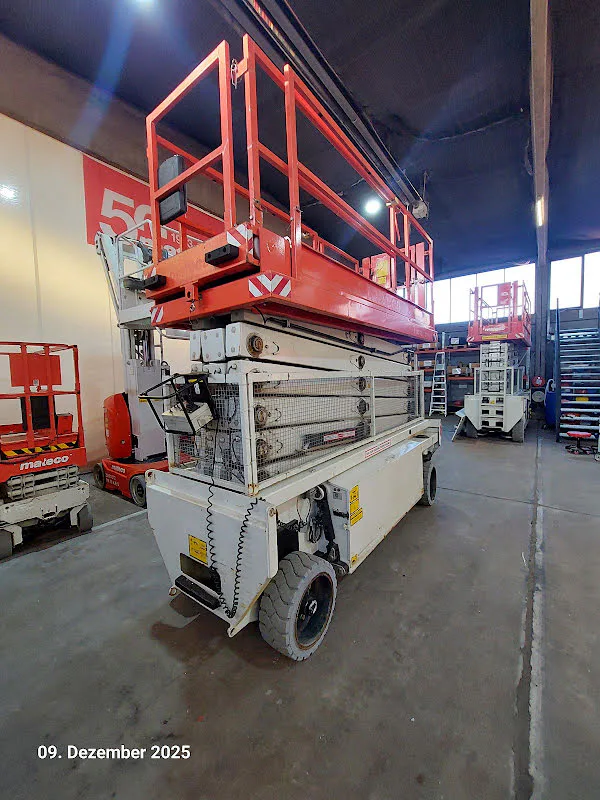Holland Lift N-165EL12 2015 - Nacelle ciseaux image 2 miniature