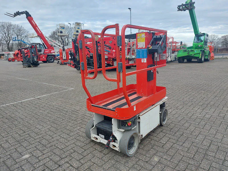 Jlg 1230ES 2015 - Personnel lift image 1