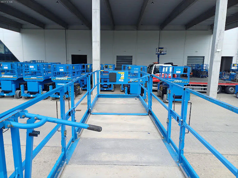 Genie GS-3390 RT 2015 - Schaarhoogwerker afbeelding 3 miniatuur