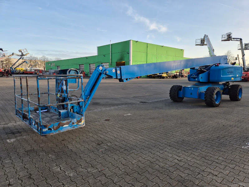 Genie S-85 2015 - Telescopic boom lift image 1
