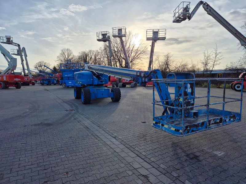Genie S-85 2015 - Telescopic boom lift image 2 thumbnail