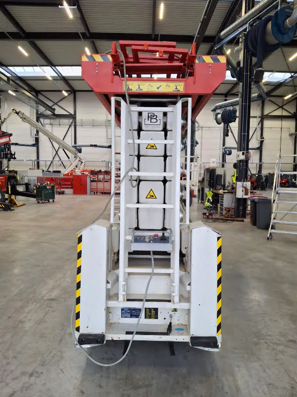 Pb S225-12 ES 2022 - Scissor lift image 3 thumbnail