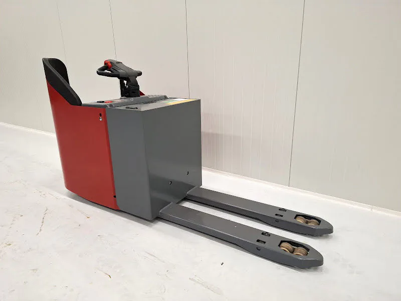 Climax FPP201 2022 - Low-lift pallet truck image 3 thumbnail