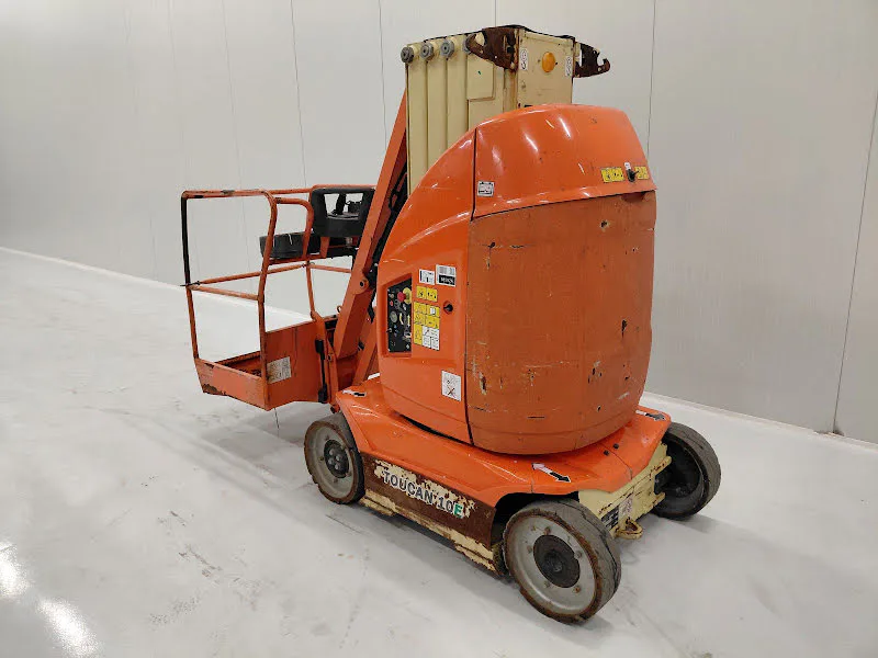 Jlg TOUCAN 10E 2015 - Personnel lift image 2 thumbnail