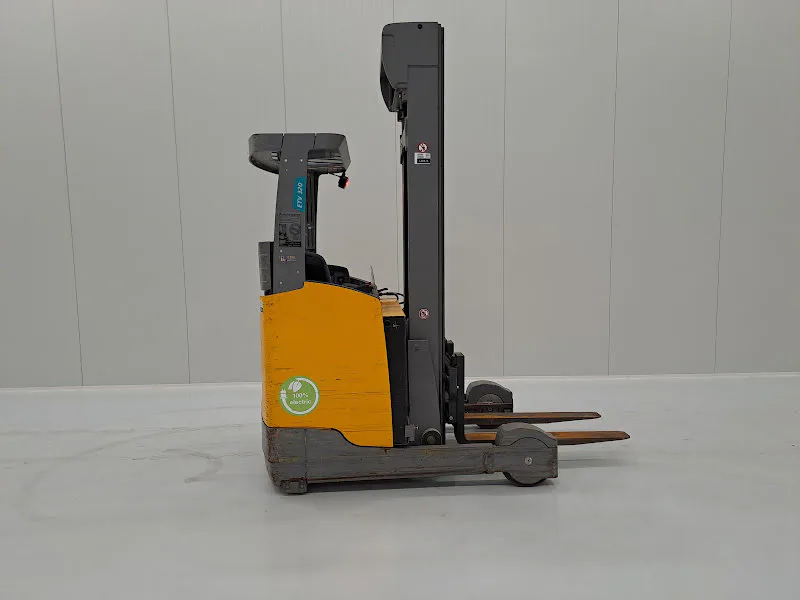 Jungheinrich ETV 320 2017 - Schubmaststapler Bild 3 Miniaturansicht