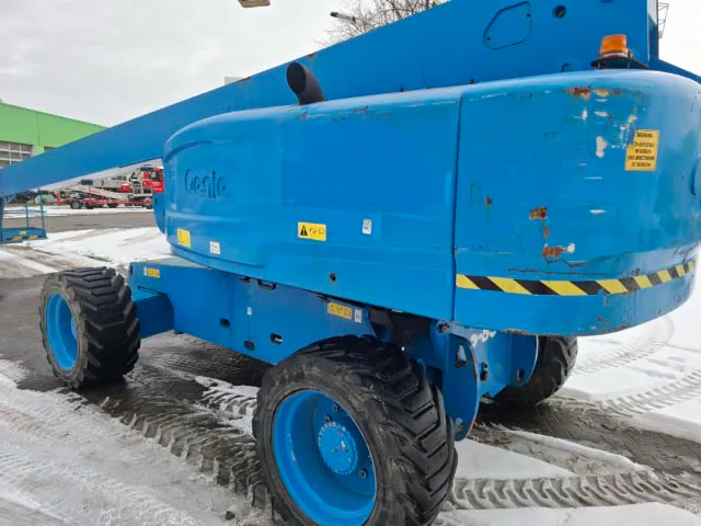 Genie S-85 2014 - Telescopic boom lift image 3 thumbnail