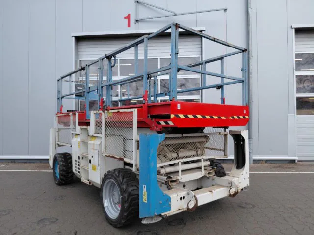 Genie GS-3390 RT 2013 - Nůžková plošina obrázek 1