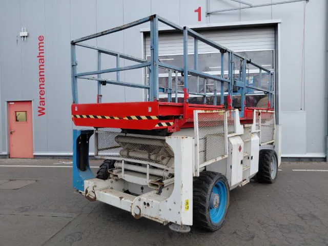 Genie GS-3390 RT 2013 - Nůžková plošina obrázek 3 náhled