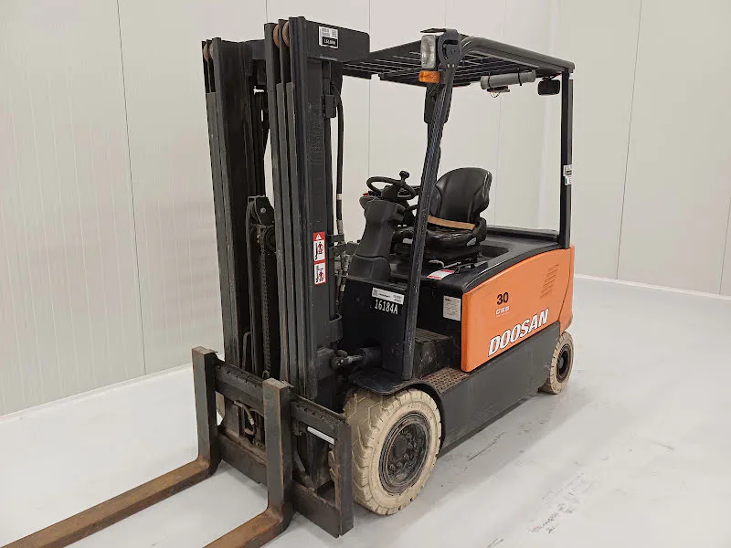 Doosan B30X-7 2016 - Elektryczny wózek widłowy zdjęcie 1
